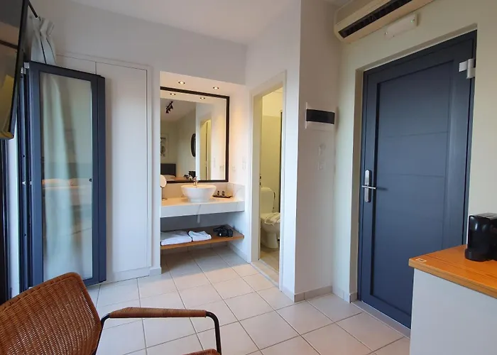 Minois Boutique Hotel (Adults Only)